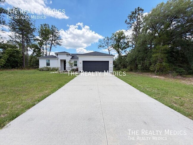 Building Photo - 5096 SW 154 Loop