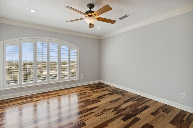 Building Photo - Amelia Island Ocean Front Condo