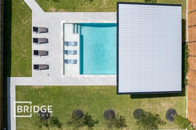 Building Photo - 418 S Centro Cir