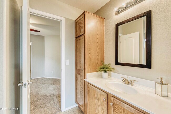 Building Photo - 4378 E Rosemonte Dr