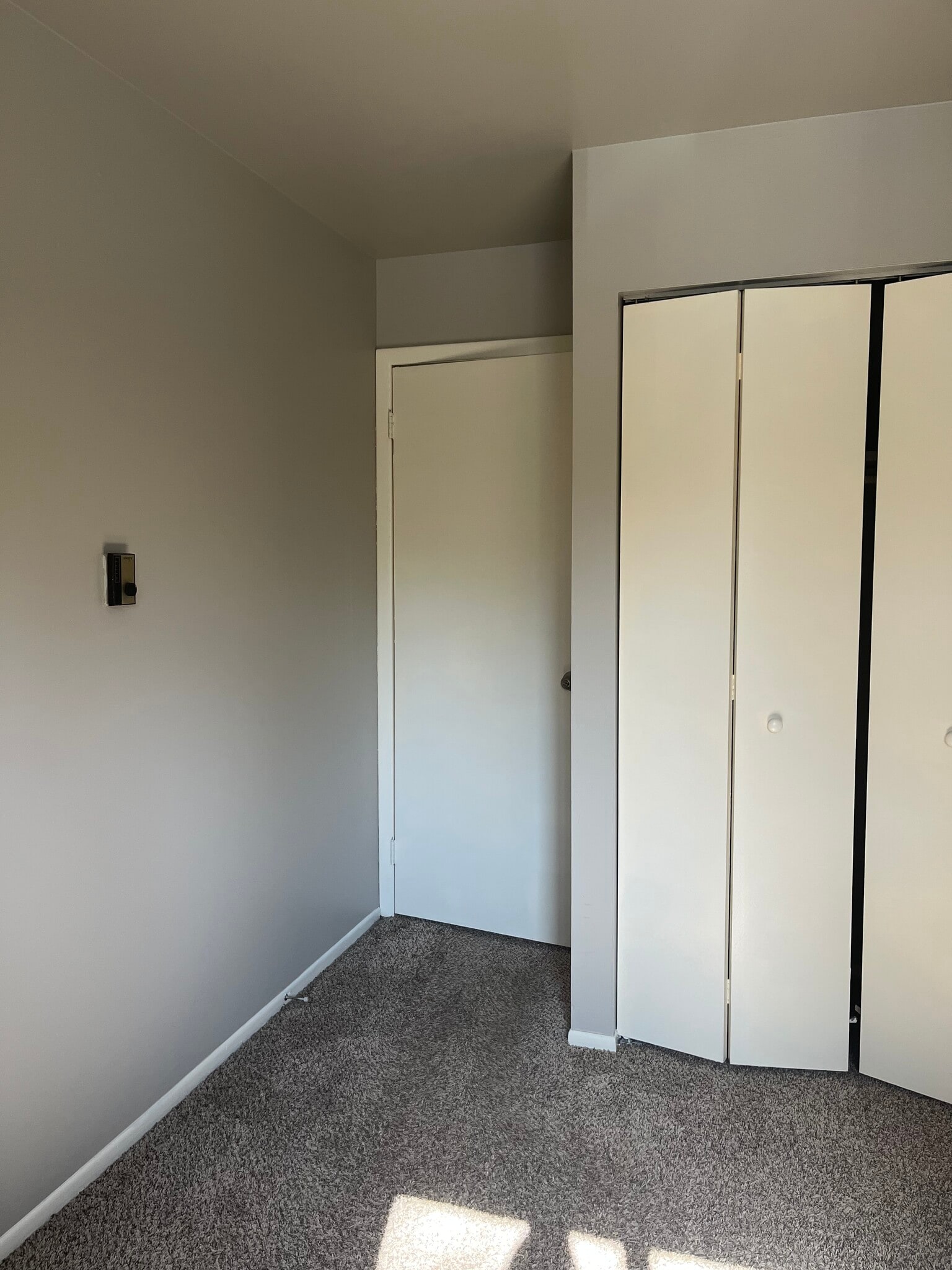 Bedroom 1 - 716 Rhodes St