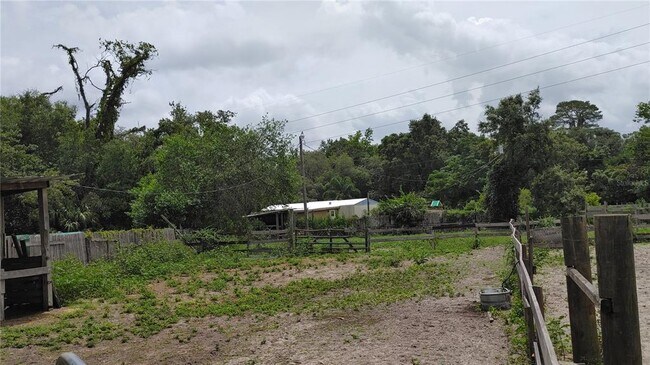Building Photo - 11025 Pinto Dr