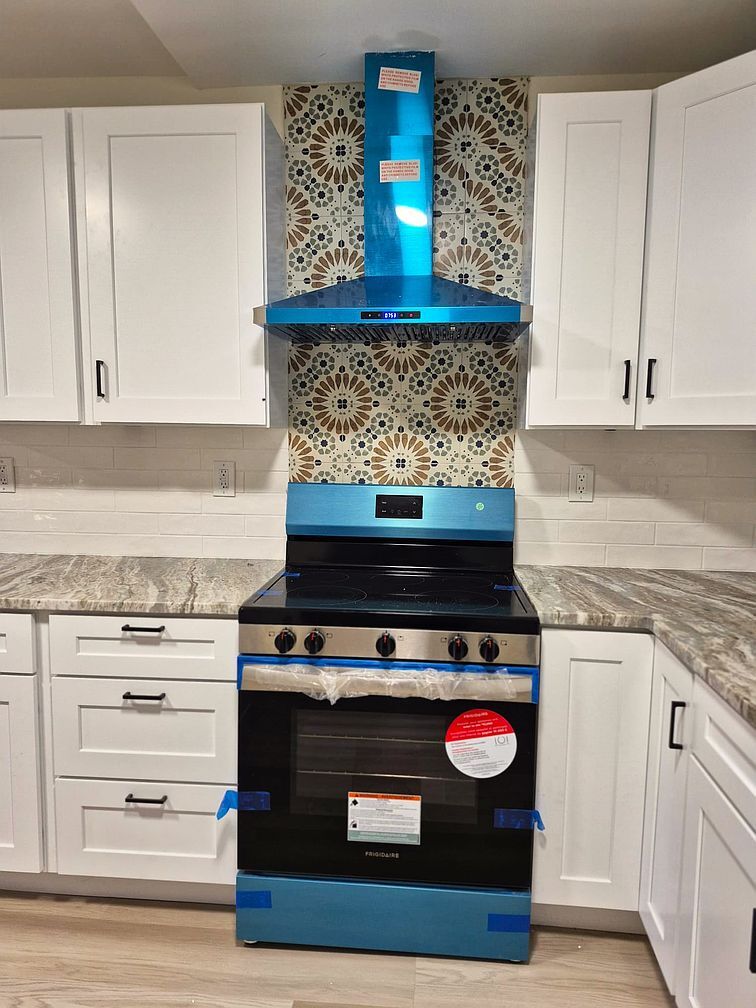 Building Photo - 16 Elmwood St