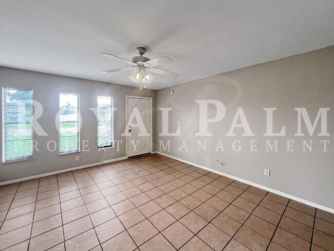 Building Photo - Cold Outside, Cozy Inside – Winter-Ready Fort Myers Renovated 3BR/2BA Duplex with a New HVAC...Yu...