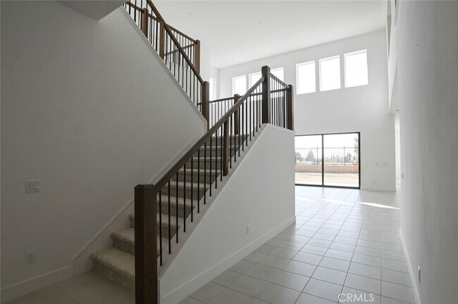 Building Photo - 20552 Edgewood Ct