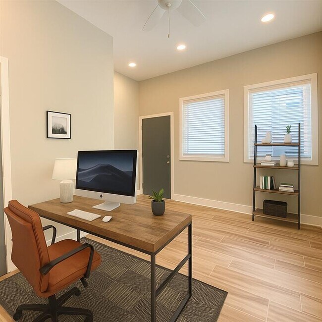 Building Photo - 1566 New St NE