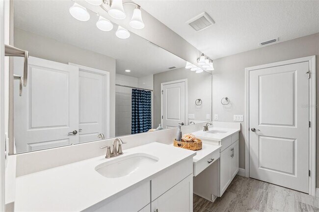 Building Photo - 4275 Burdick Loop