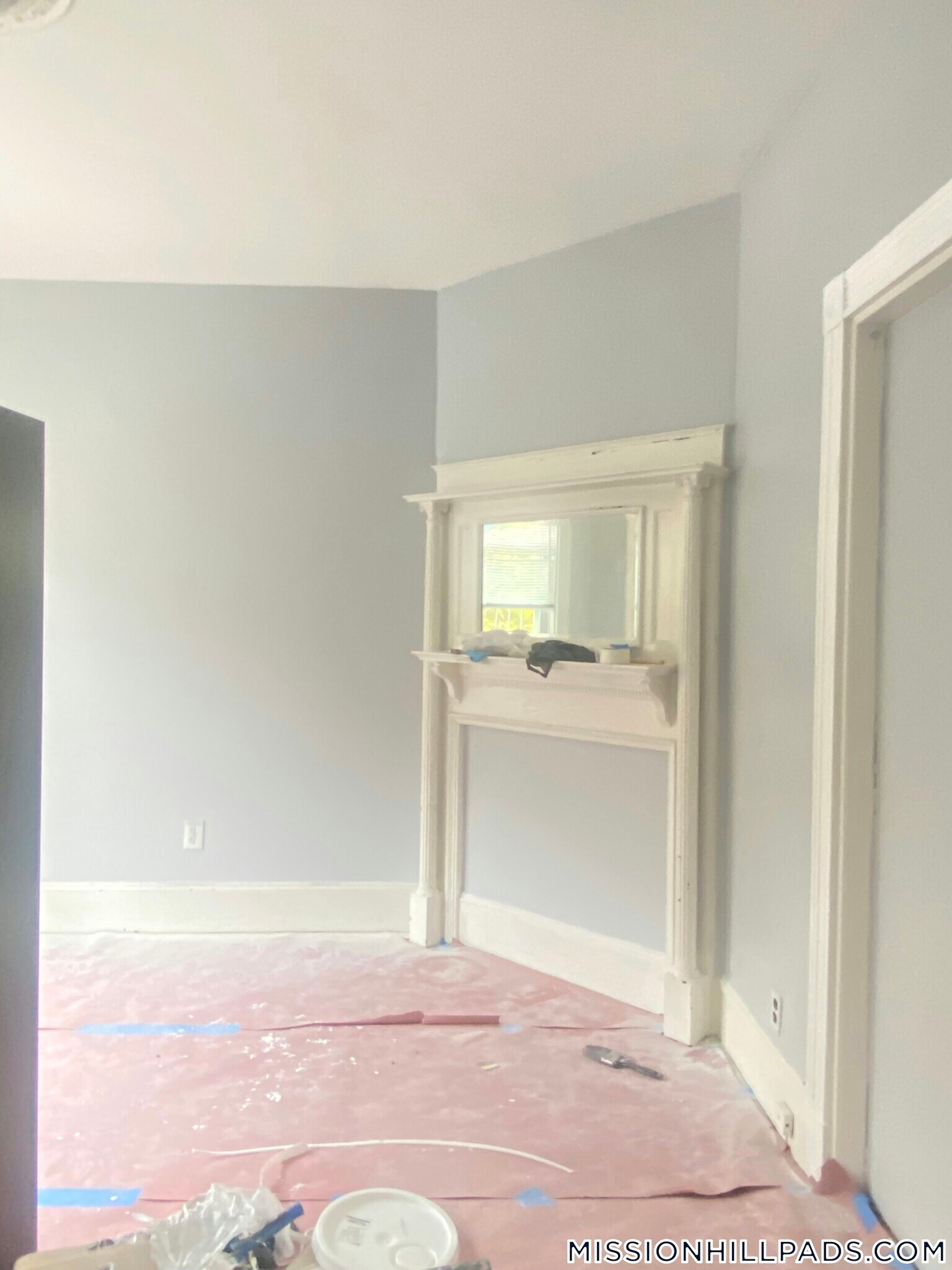 Building Photo - 10 Bucknam St