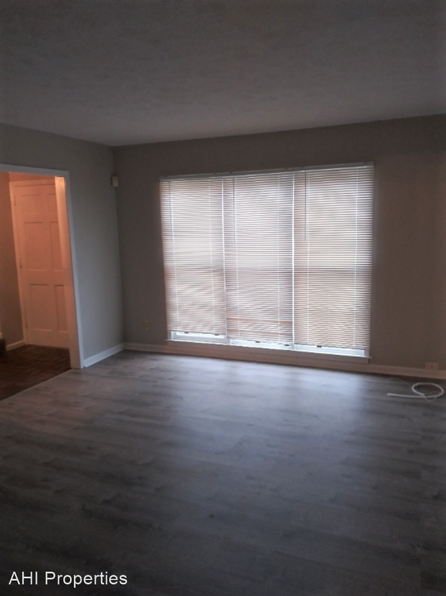 Building Photo - 3 br, 2.5 bath House - 2022 Rexford Road