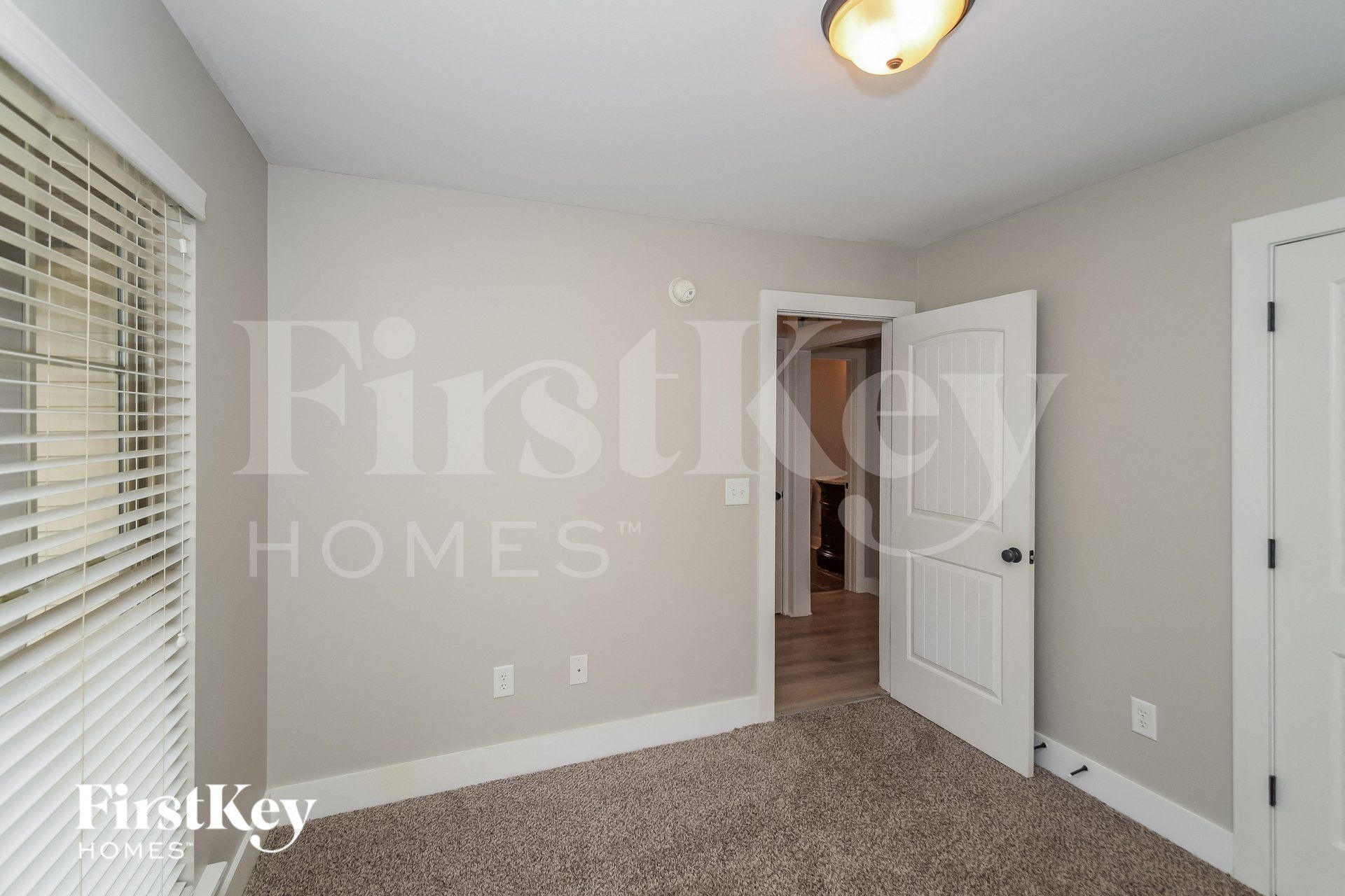 Building Photo - 4878 Stonecreek Way