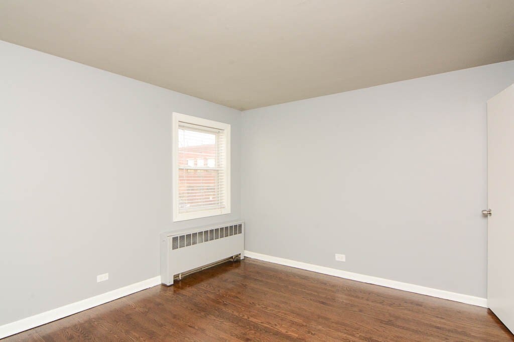 Building Photo - 7435 N Winchester Ave