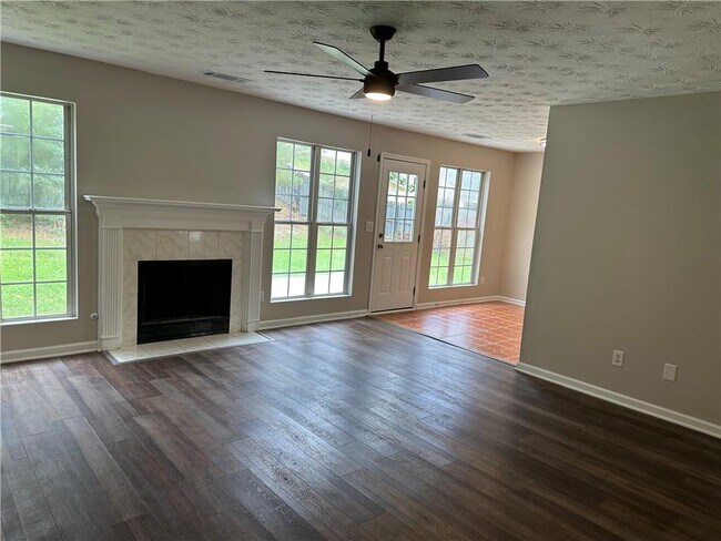 Building Photo - 3020 Arden Ridge Dr