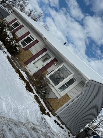 Building Photo - 2644 Saville Row