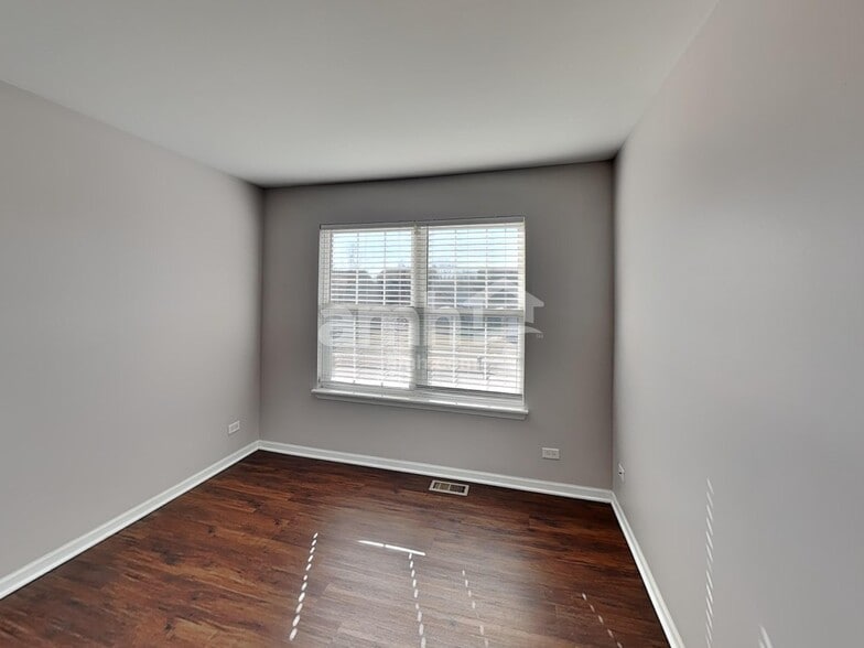 Building Photo - 2036 Stephen St