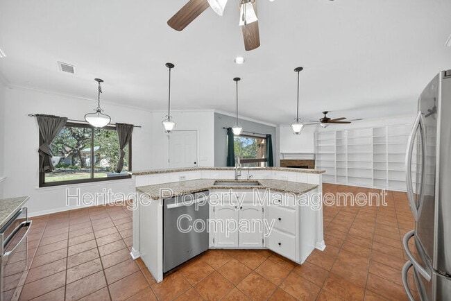 Building Photo - 13510 Mt Olympus