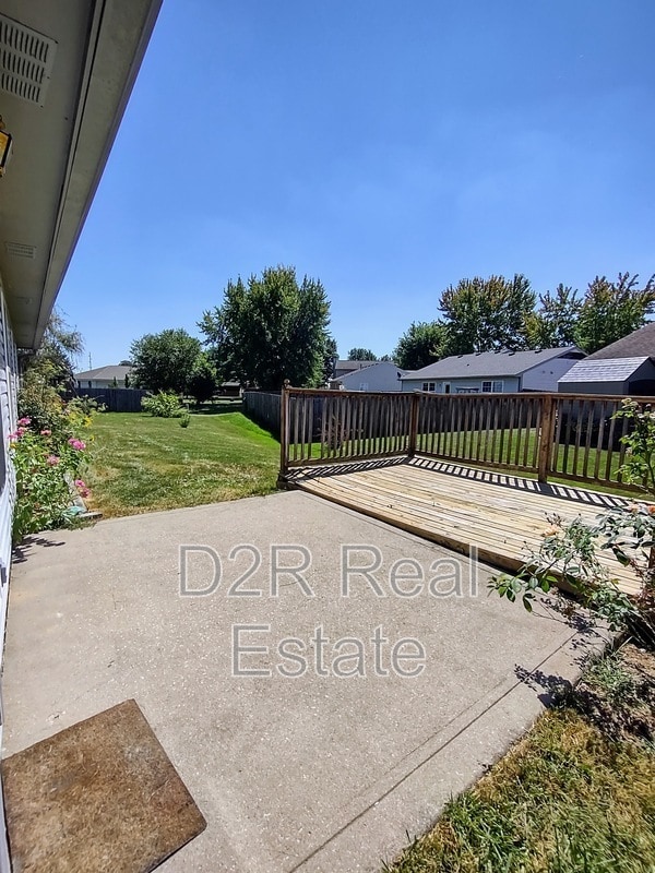 Building Photo - 1121 Branigin Creek Ct