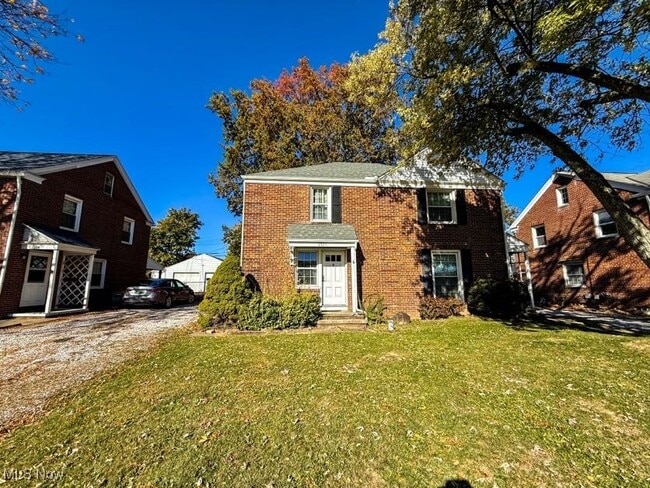 Primary Photo - 2321 Broad Blvd