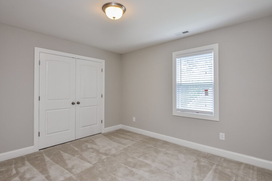 Building Photo - 708 Turleygreen Ct