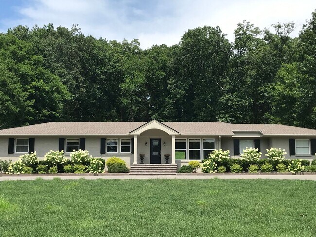 Primary Photo - Meticulously Maintained Home in West Meade