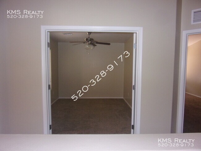 Building Photo - 6027 S Avenida Las Monjas
