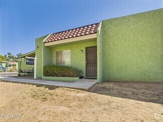 Building Photo - 733 E Cochise Dr