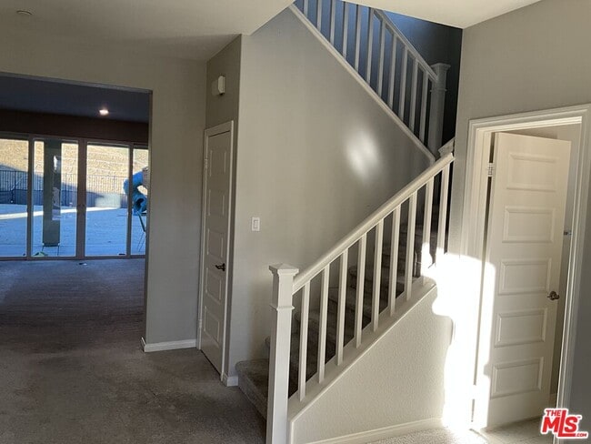 Building Photo - 20909 Mountain Gate Dr