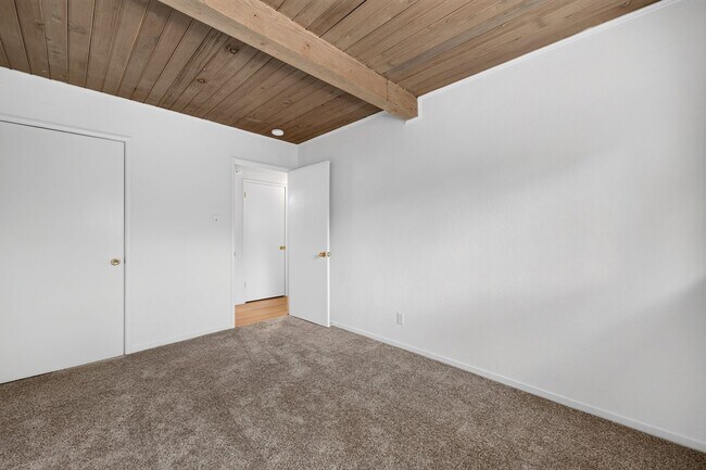 Building Photo - Freshly Renovated Single-Story Home with Huge Backyard & Prime Commuter Location!