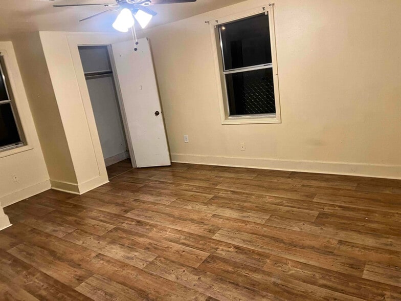 Building Photo - 236 S Oklahoma Ave