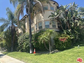 Building Photo - 2307 Mira Vista Ave