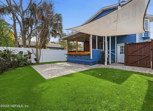 Building Photo - 2741 Hendricks Ave