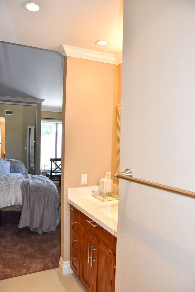 Building Photo - Steps to Chapman University