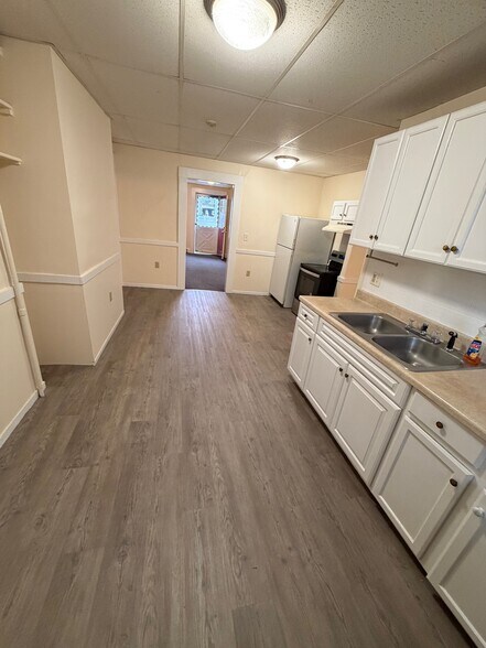 Primary Photo - 11 Gilbride Ter