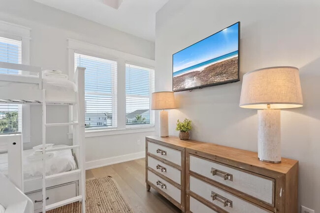 Building Photo - 107 Benicia Pl