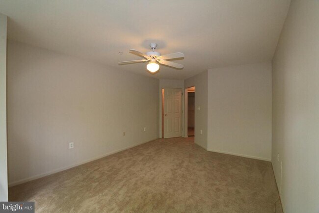 Building Photo - 12000 Amber Ridge Cir