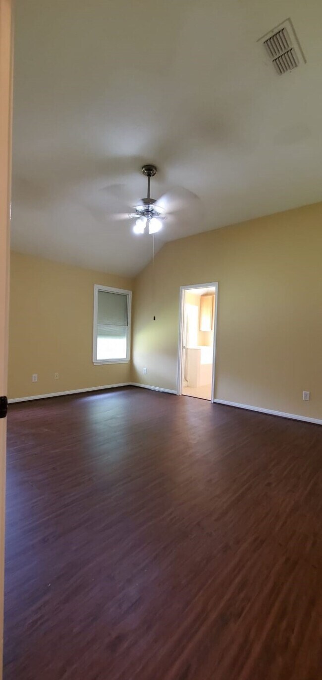 Building Photo - 7227 Colony Bend Ln