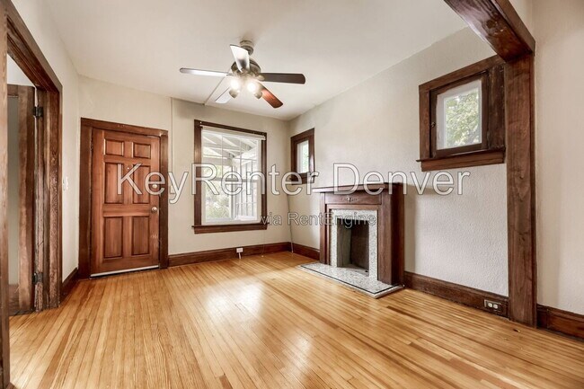 Building Photo - 3387 W Moncrieff Pl