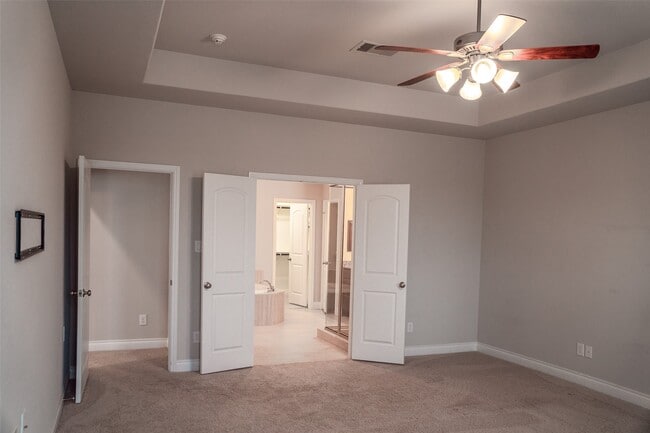 Building Photo - 9535 Scanlan Heights Ln