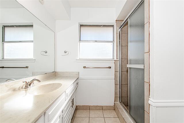 Building Photo - 2732 Parkhaven Dr