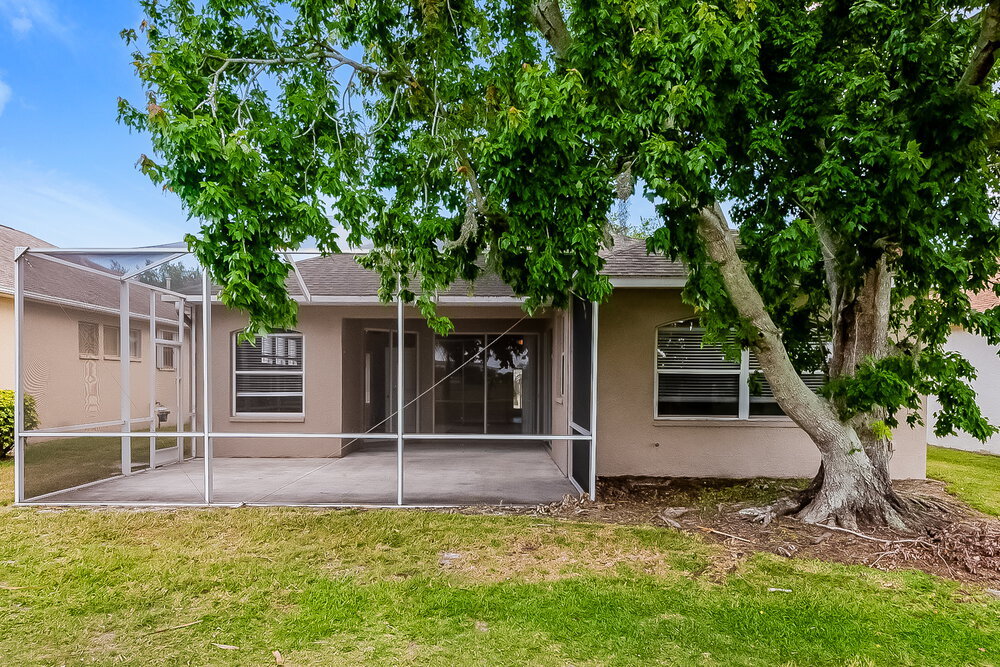 Building Photo - 1252 Millbrook Cir
