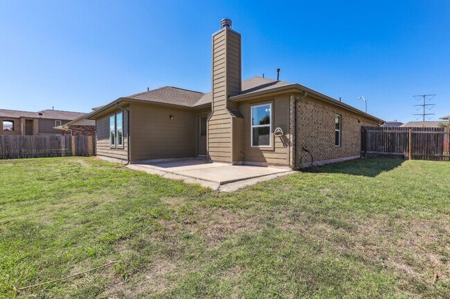 Building Photo - 1218 Rhonda Cove
