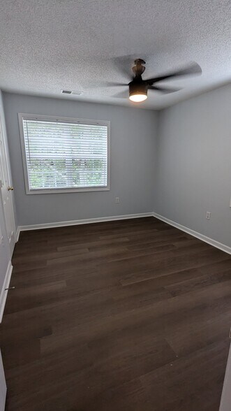 Building Photo - 2021 Wolf Tech Ln