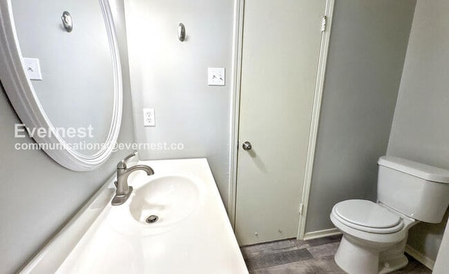 Building Photo - 2330 Grayson Valley Dr