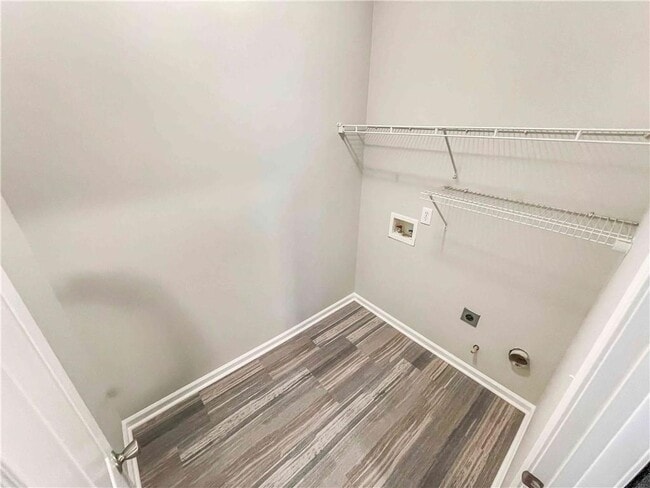 Building Photo - 4682 Liberty Square Dr