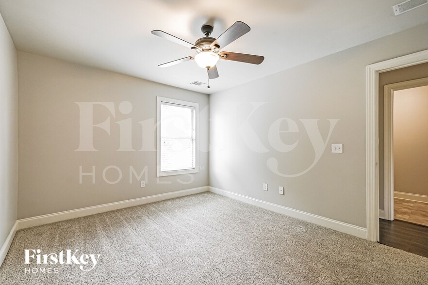 Building Photo - 115 Muscogee Dr