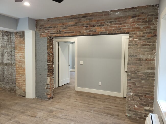 Building Photo - 2173 Professor Ave