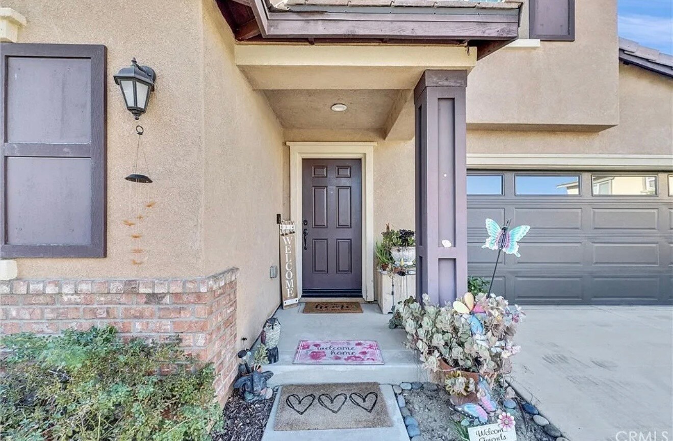 Building Photo - 29427 Linden Pl