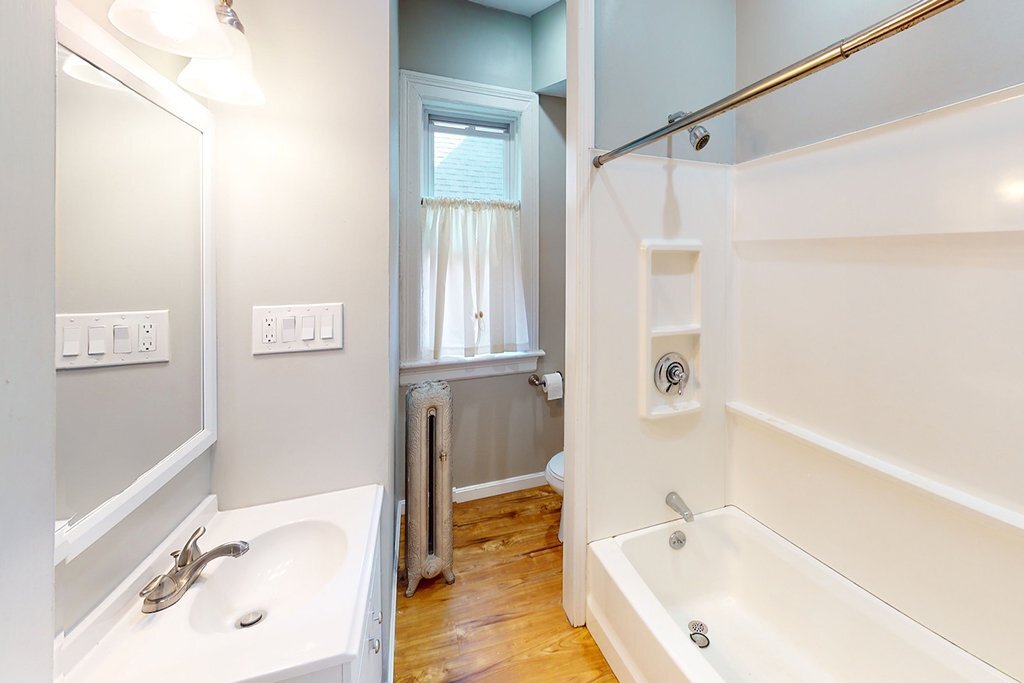 Building Photo - 544 Hope St