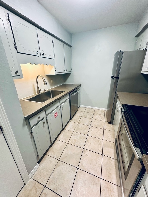 Building Photo - 110 5th St