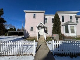 Building Photo - 110 W 13th St