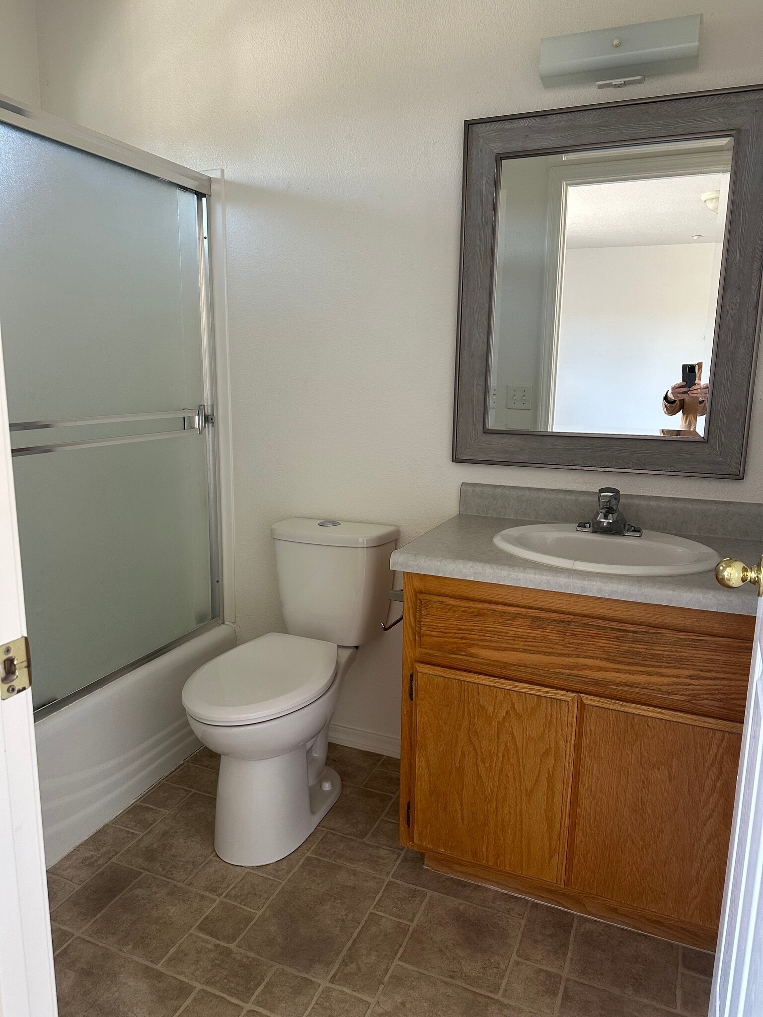 Building Photo - 896 Front St